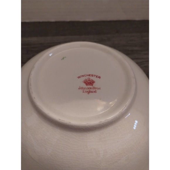 Johnson Brothers Winchester Roped Serving Bowl 8 1/2" - Picture 6 of 6